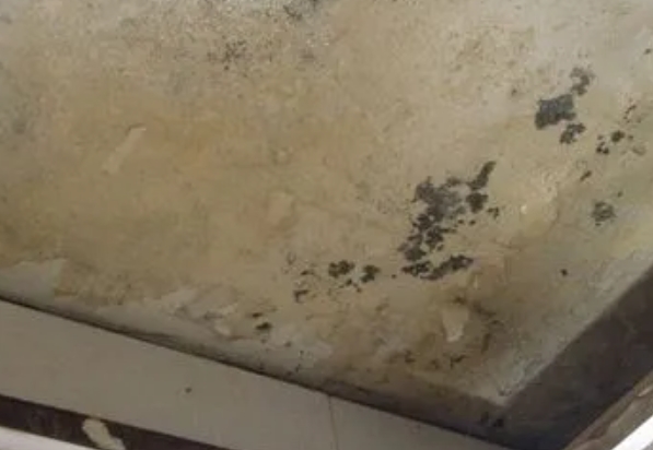 福绵阳台漏水维修公司分享下福绵卫生间渗水维修需要注意哪些问题。